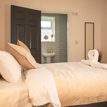 Principality Suites - Two Bed Apartment By Property Promise Cardiff Eksteriør billede
